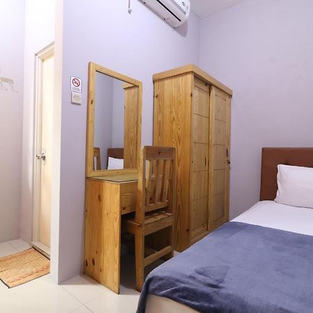 Bedur Homestay Syariah Bekasi Ngoại thất bức ảnh